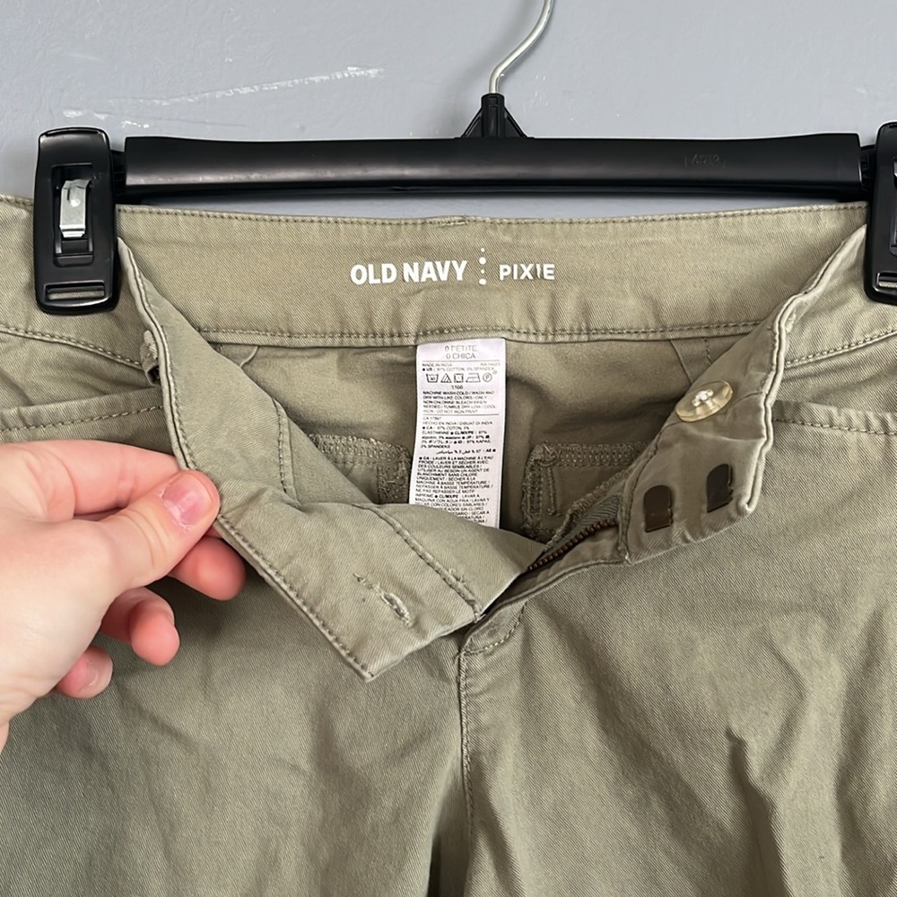 Old Navy Pixi Pants - Picture 4 of 5